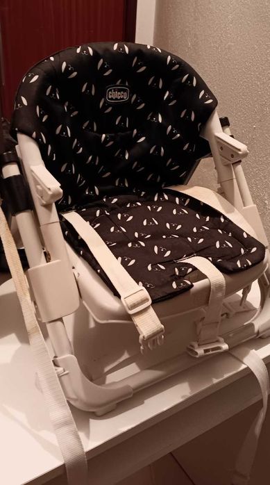Cadeira Chicco 2 em 1 (Assento + Cadeira) Pocket Chairy | Como Nova