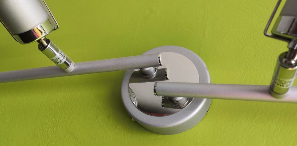 Lampa LED listwowa sufitowa łamana regulowaną 4x led GU10