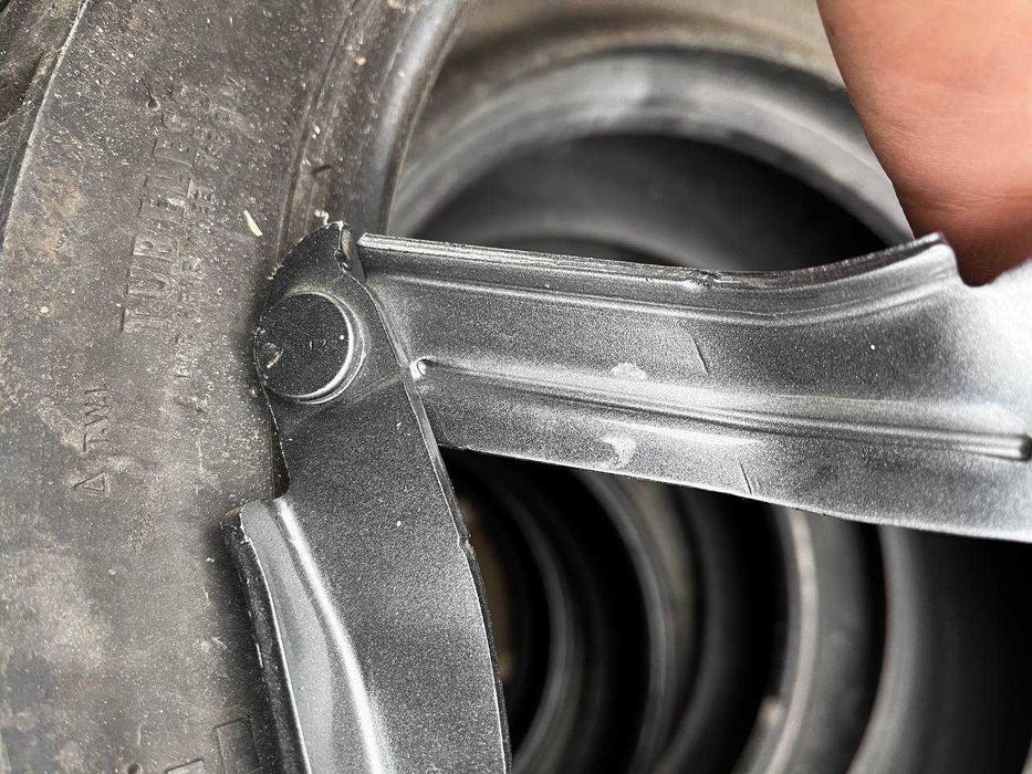 Кранштейни для Тігуан