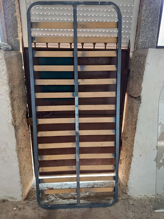 Estrado de cama 1.90 *comp 80 largura