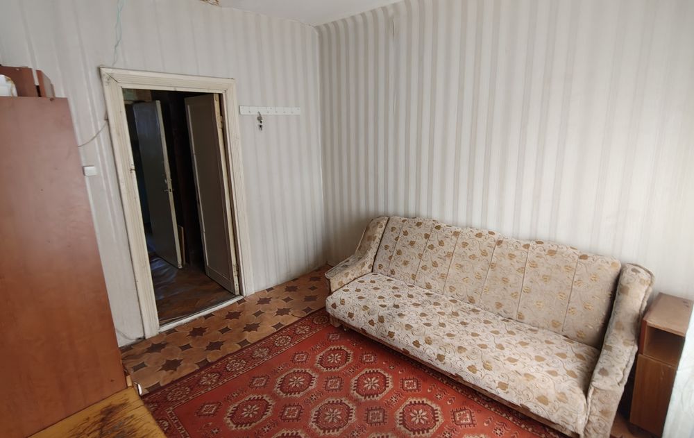Продам кімнату в гуртожитку, центр міста, власник
