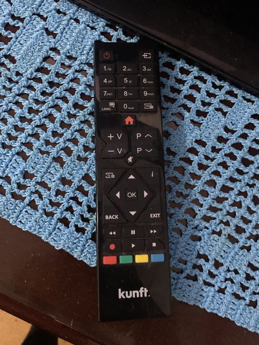 Televisao estragada (venda de pecas com preco negociavel)