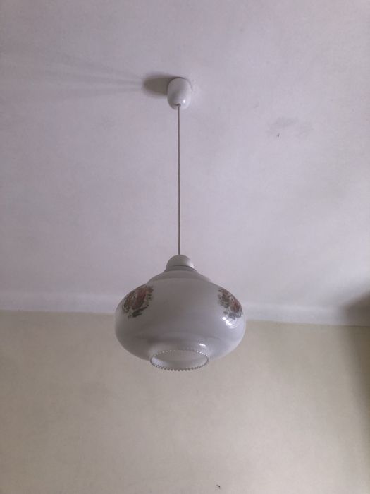 Varios candeeirod em bom estado