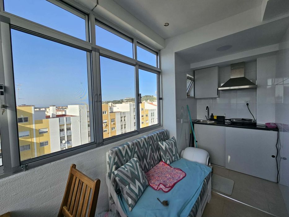Alugo Apartamento Penthouse T2