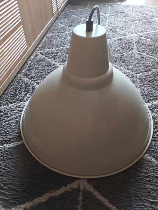 Lampa sufitowa IKEA beżowa