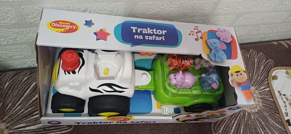 Traktor na safari