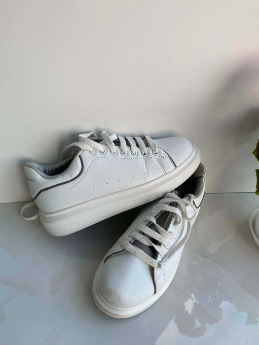 Sneakersy Półtrampki trampki Buty sportowe białe tenisówki 39