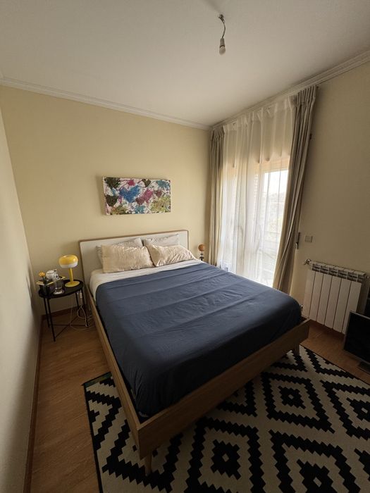 Cama + Estrado - 160 x 200 cm