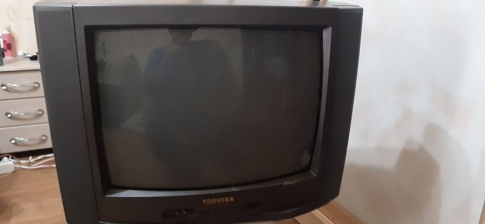 Продам телевізор