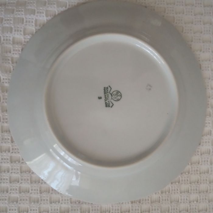 Talerzyki deserowe porcelana Wałbrzych