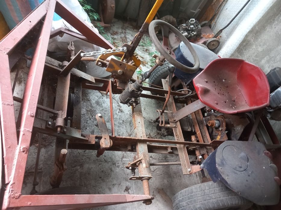 Traktorek do odśnieżania