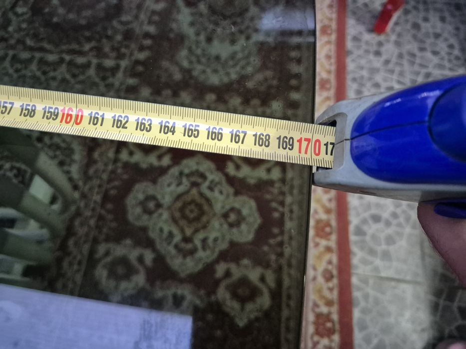 Mesa de jantar + 4 cadeiras