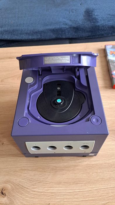 Konsola Nintendo GameCube + 2 pady + Mario Kart Double Dash + Zelda