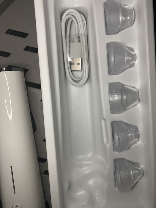 Odkurzacz do wągrów z kamerą