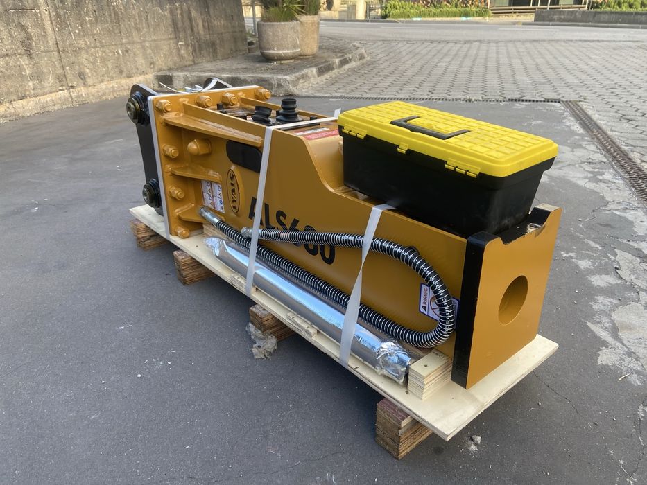 Martelo Hidráulico LYAlS ALS680 Novo c/ Mesa 4T-6T