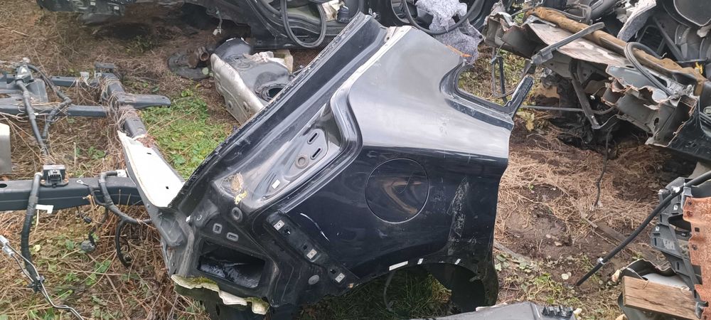 четверть панель поріг кузов lincoln mkc EJ7Z-7827840-A 	EJ7Z-7827841-A