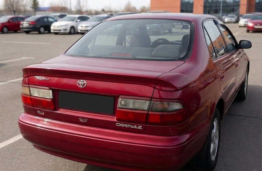 Спойлер на крышку багажника Toyota Carina E T190 sedan liftback, Тюнинг Тойота Карина Е Седан Хэтчбек
