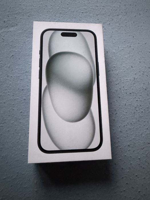 Iphone 15 128gb w bardzo dobrym stanie