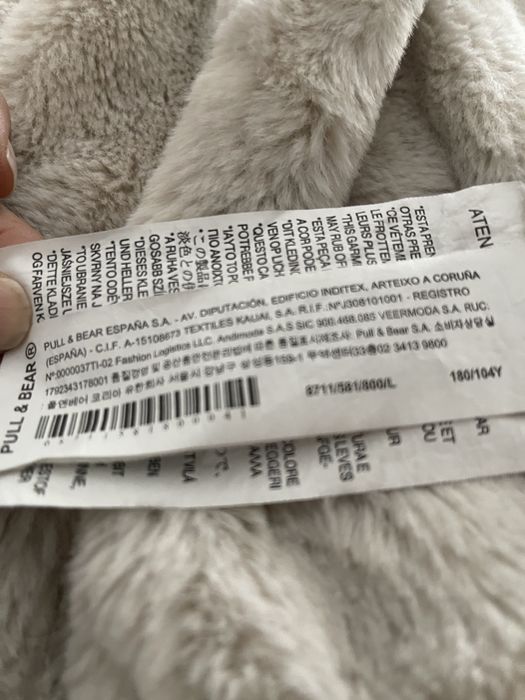 Blusão de sarja preta forrado a pelucia perola pull & bear