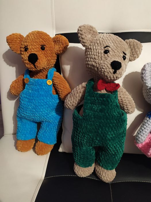 Szydełkowane ręcznie misie.