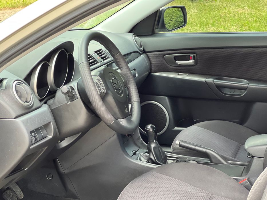 Mazda 3 2008р 1.6 бензин