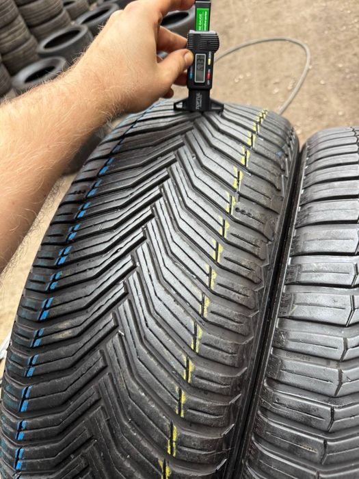 Шины БУ 255 50 235 55 R 19 Michelin CrossClimate 2 suv разноширокие