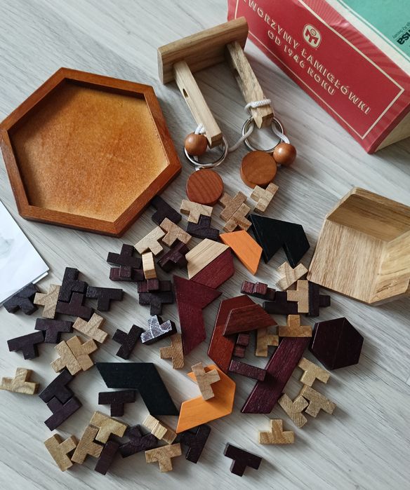 Mensa Łamigłówki 3w1 drewniane elementy Zestaw