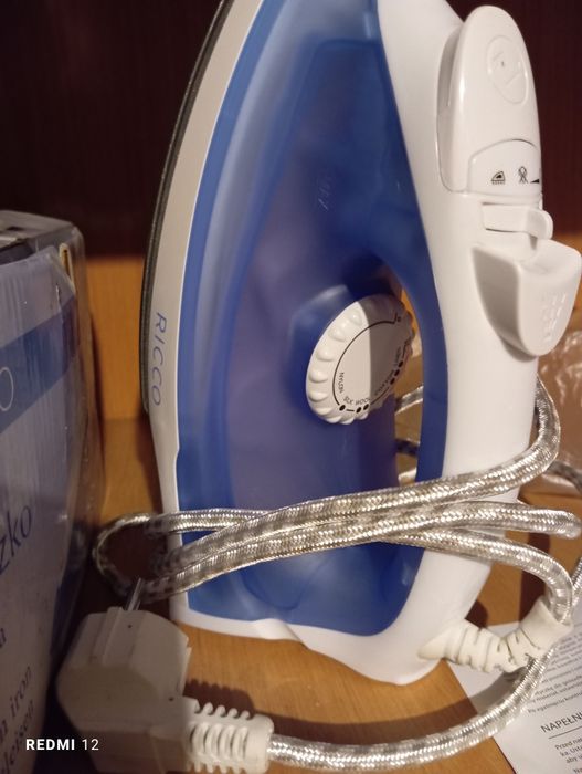 Żelazko RICCO SW-106A