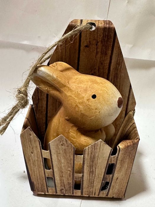 figurka zając królik zajączek ceramiczny Wielkanoc