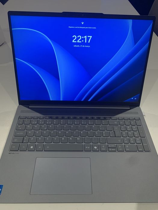 Portatil Lenovo, 1Tb , 32GB, novo