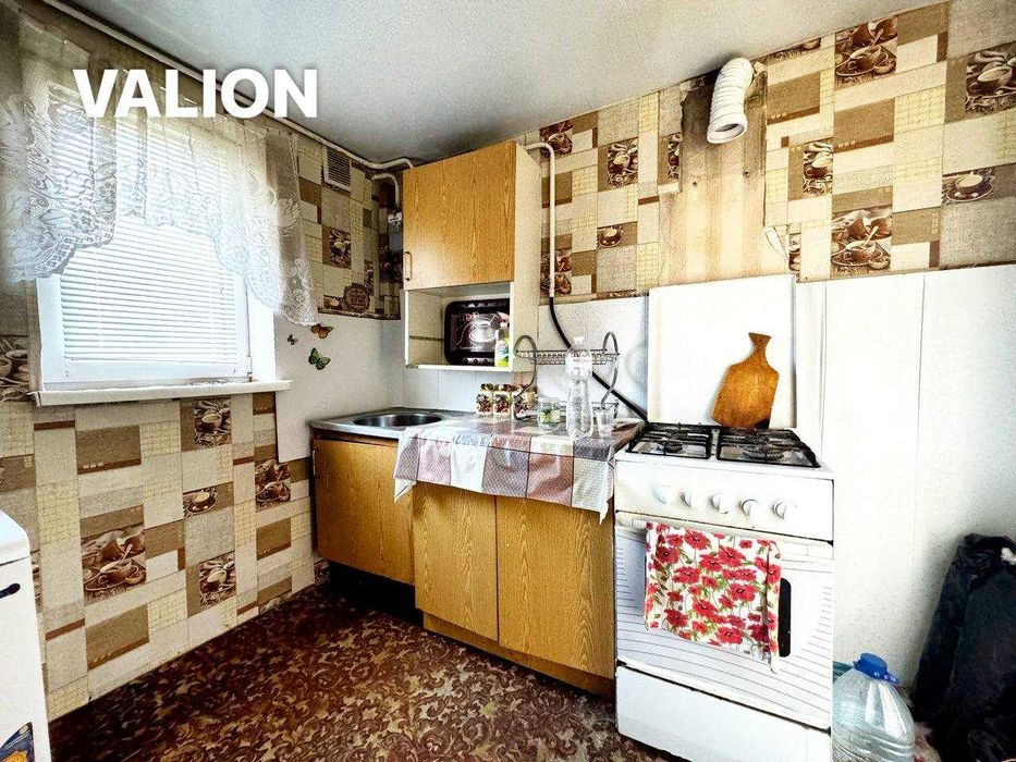 ЖИЛИЙ Будинок з ГАЗОМ та з грубою на 10 сотках - Баришівка