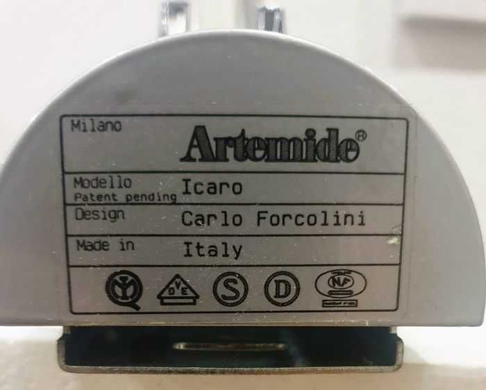 Candeiros de parede ARTEMIDE ANOS 80