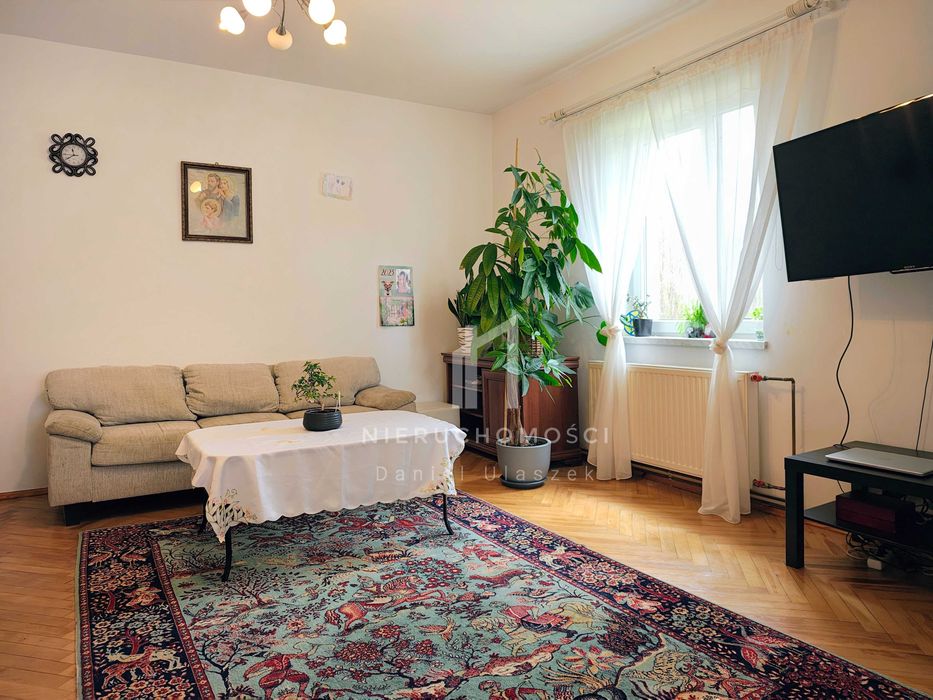 Dom z dużą zieloną działką, Lipinki, pow. gorlicki, 54ar