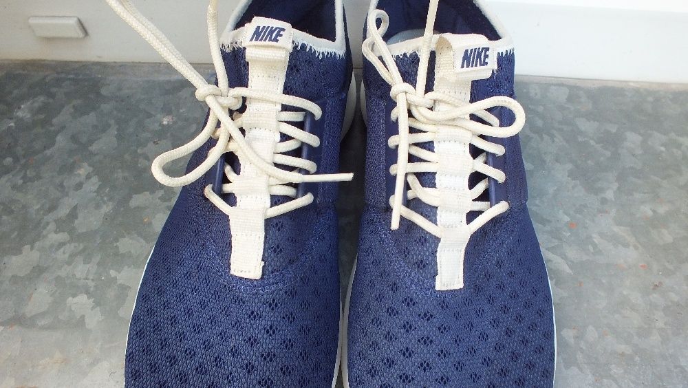 Super buty sportowe marki nike w roz 43.