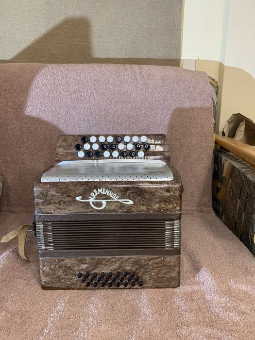 Детский баян креминне СССР, гармошка, гармонь