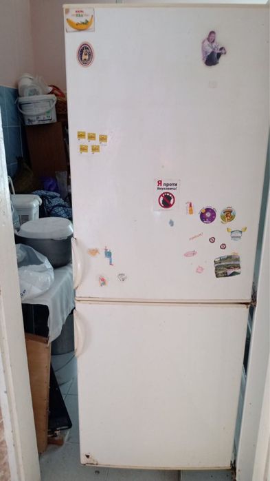 Холодильник 3 шухляди