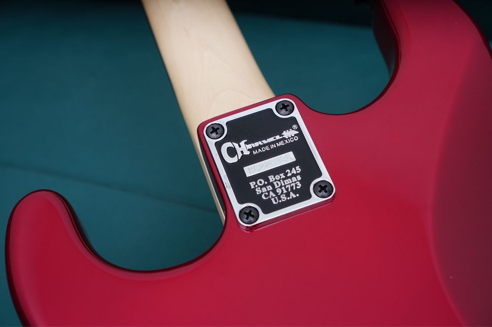 Charvel pro mod  so cal HH HT