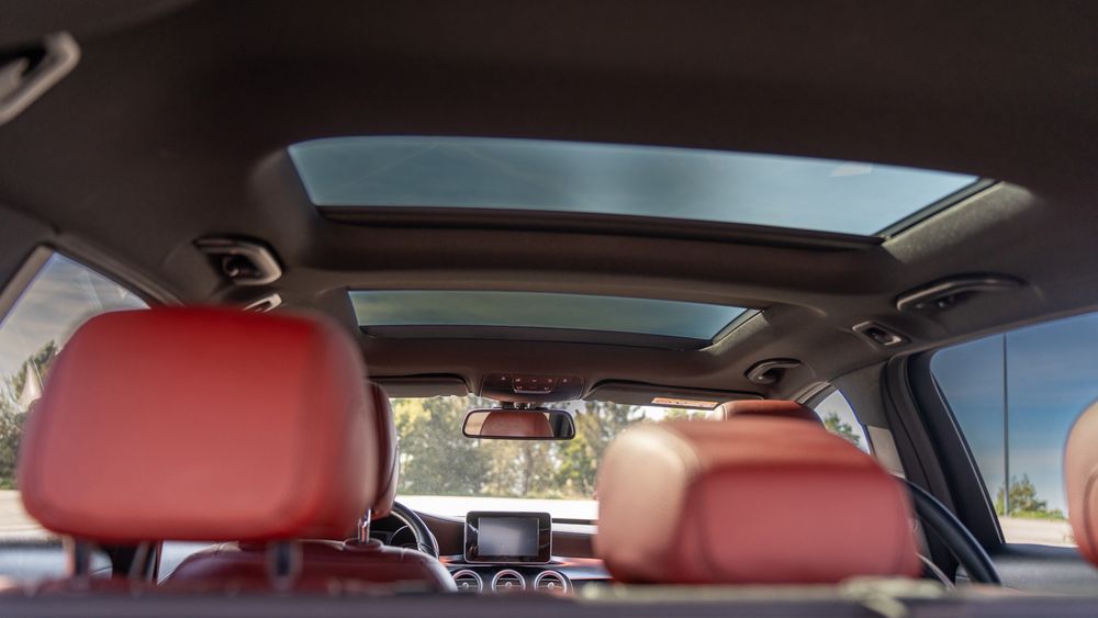 MERCEDES C200 - AMG Full Extras (Edição Especial Pack Night)