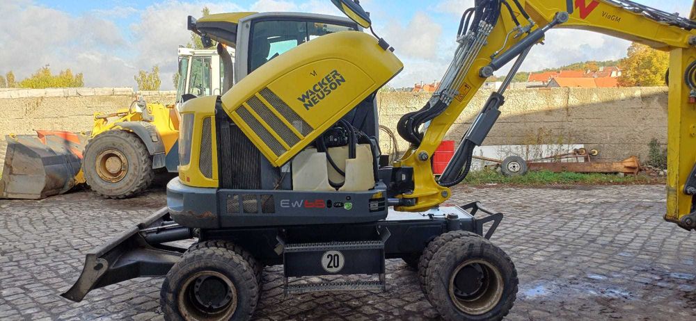 Koparka kołowa Wacker Neuson EW 65