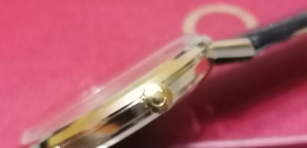 Relógio omega geneve ouro