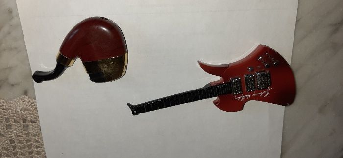 Esqueiros de coleção e recarregáveis.