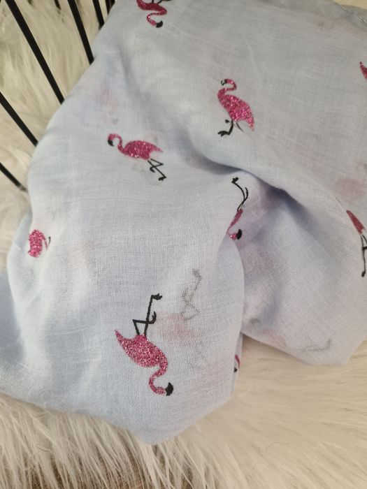Chusta,  szalik,  apaszka duża flamingi