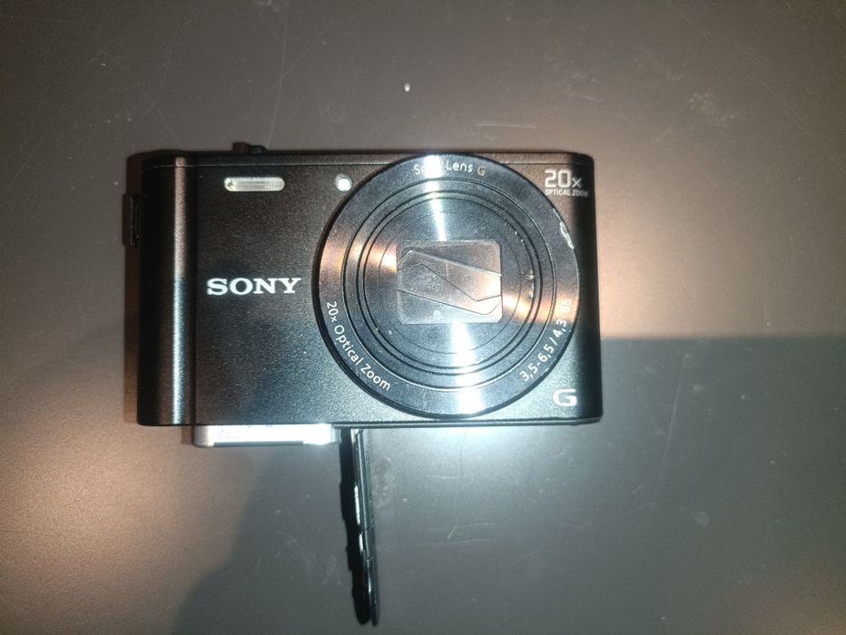 Sony Cyber-shot DSC-WX300 preta. 18,2 Megapixels.