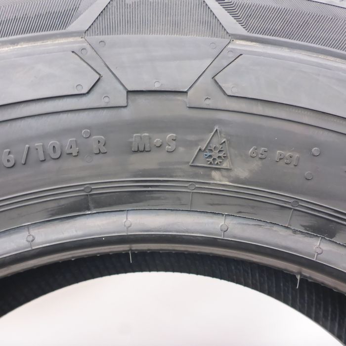 Opony 205/70/15C Continental 205/70R15C 104R Zimowe 2022 Nieużywane