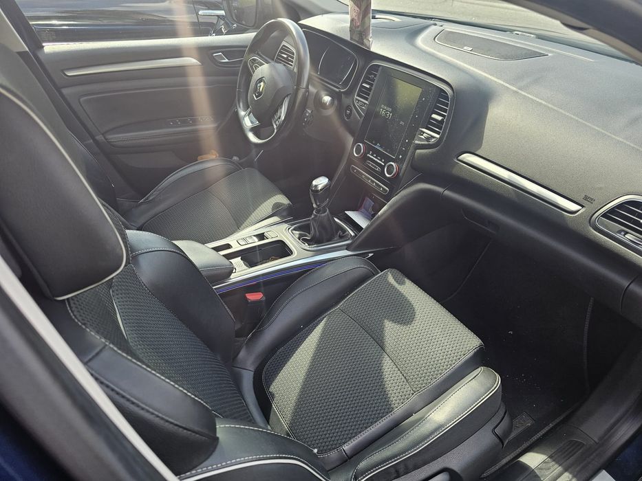 Renault megane 1.6 Bose edition