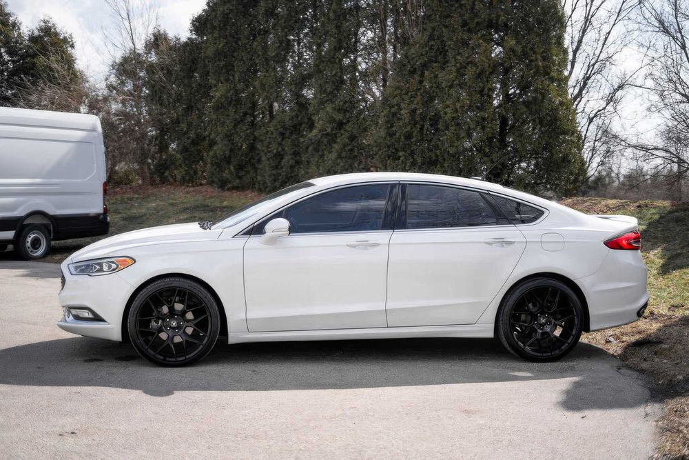 Ford Fusion Titanium      2018