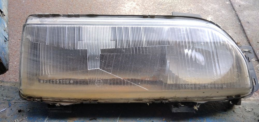 Фара Форд скорпио