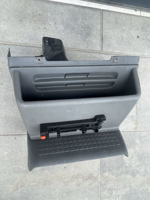 Kominek schowek srodkowy vw t4 multivan lift