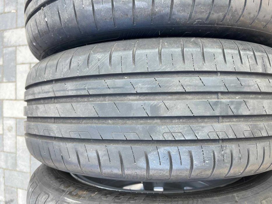 4 Opony letnie Goodyear Efficientgrip Performance 205/55 R17 91V