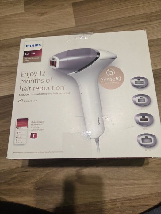 depilator Philips Lumea IPL Seria 8000 BRI940/00